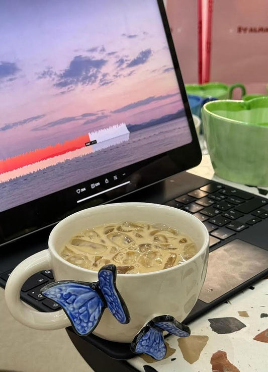 كوب الفراشه